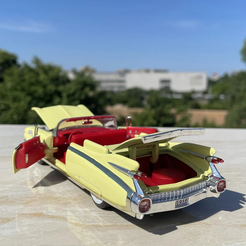 1:32 Classical Old Car