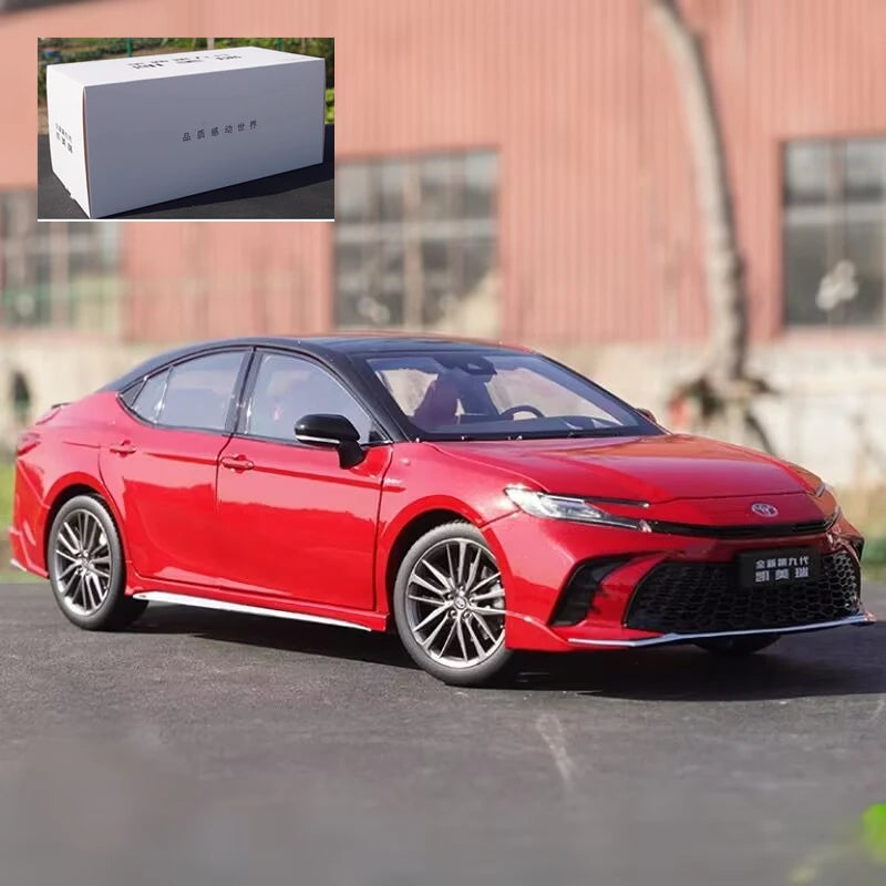 1:18 Toyota Camry
