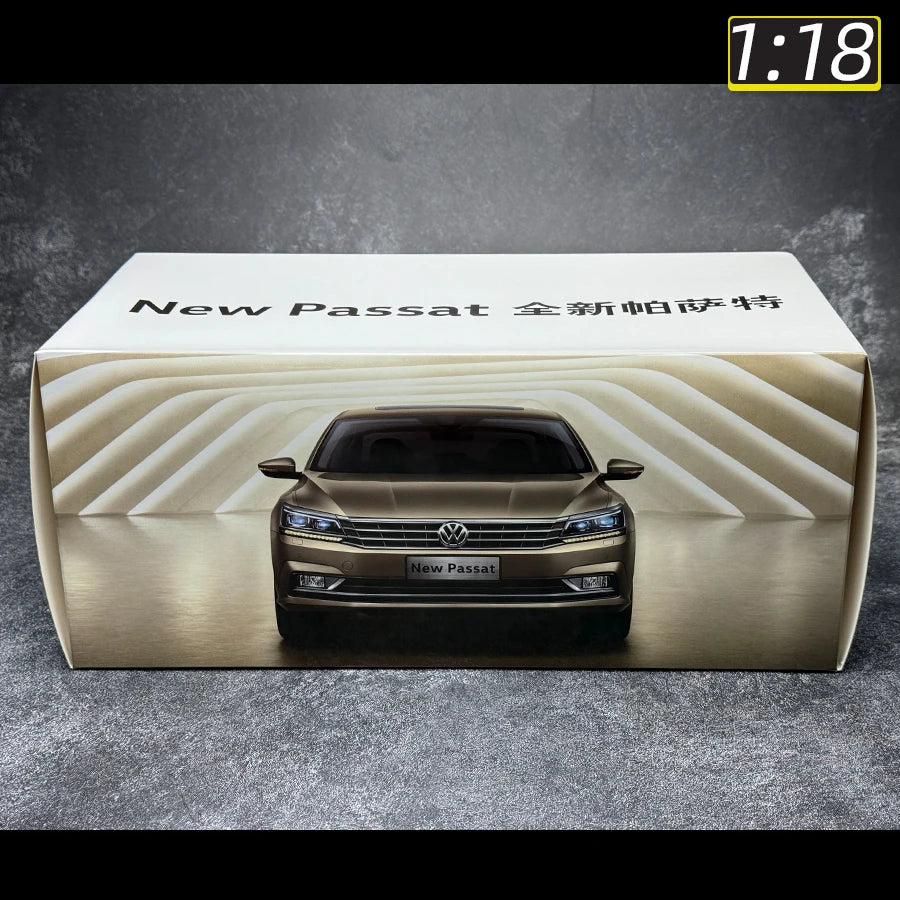 1:18 Volkswagen Passat 2016