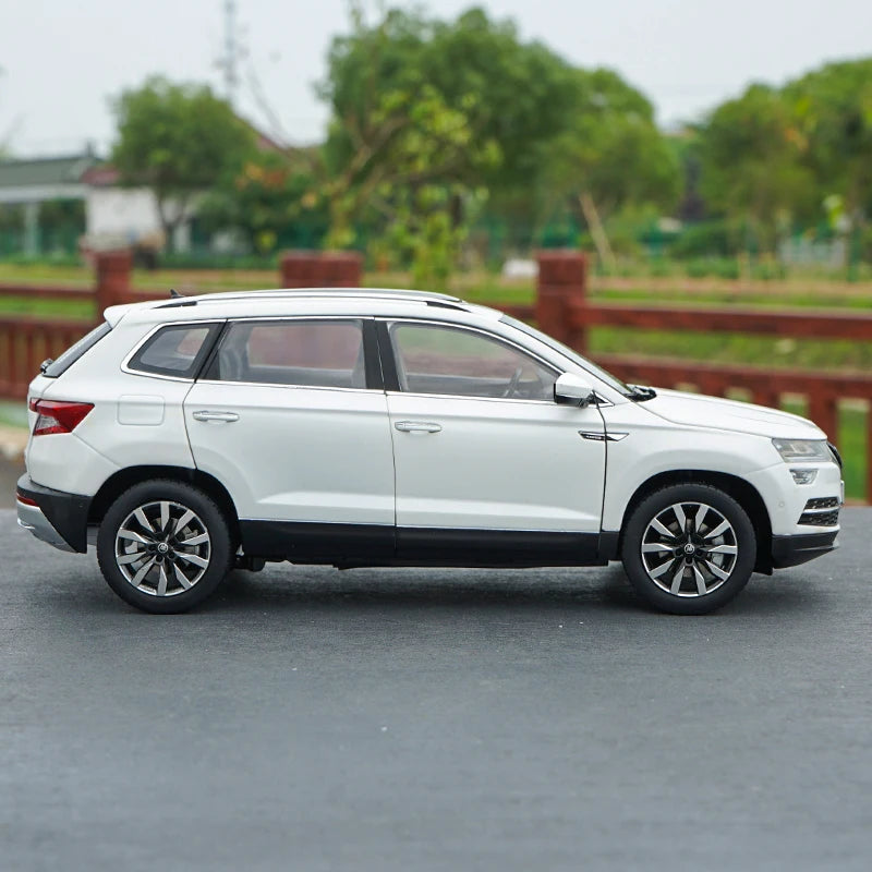 1:18 SKODA KAROQ