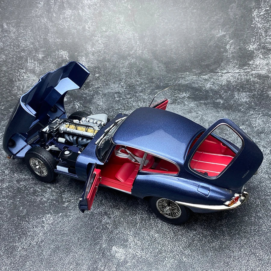 1:18 Jaguar E type coupe Jaguar 60th anniversary