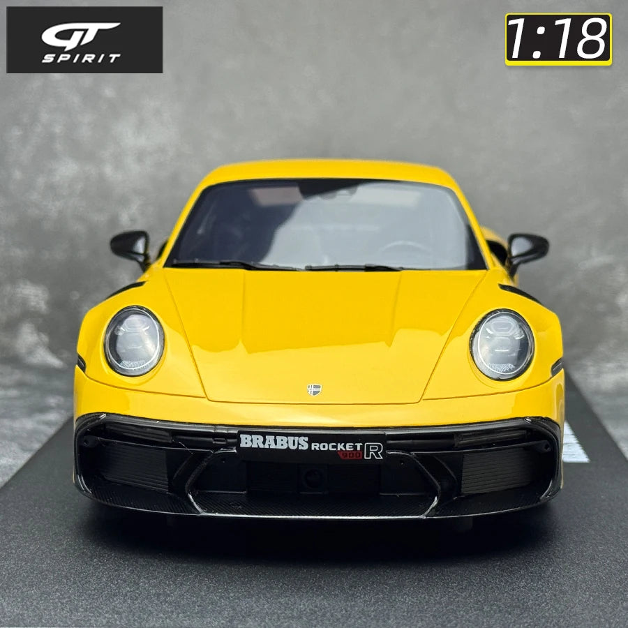 1:18 Porsche 911 900 R 2023