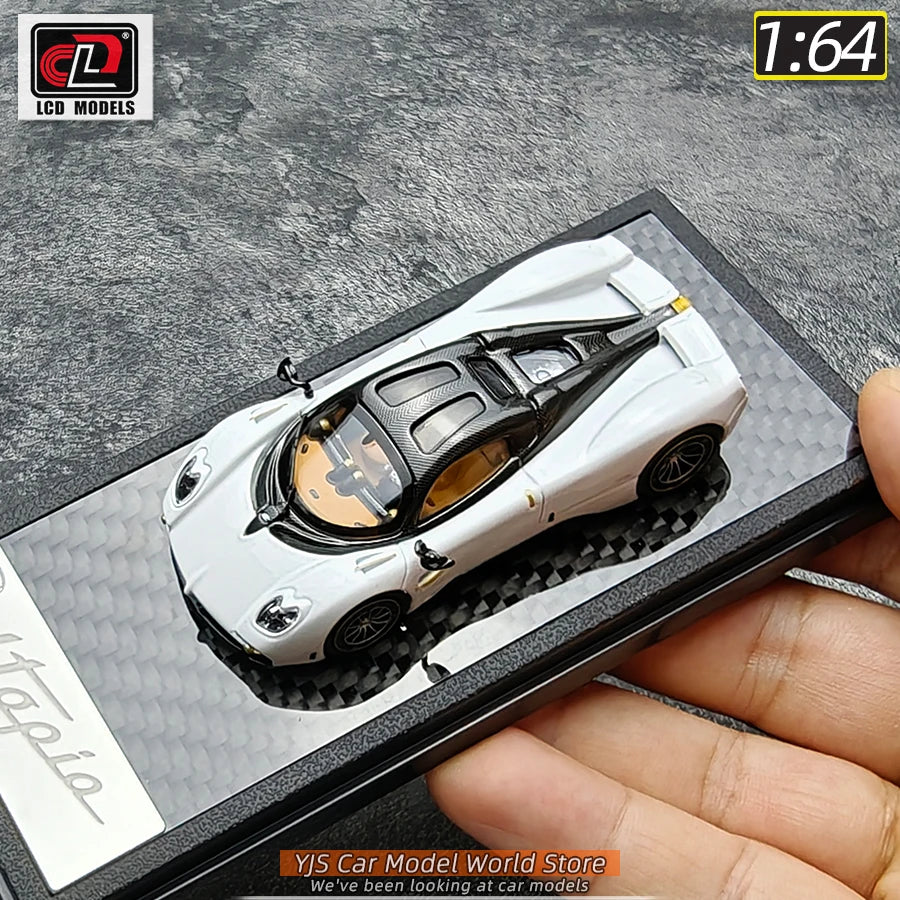 1:64 Pagani Utopia