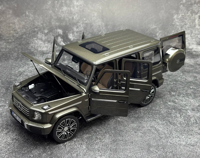 1:18 Mercedes-Benz G500