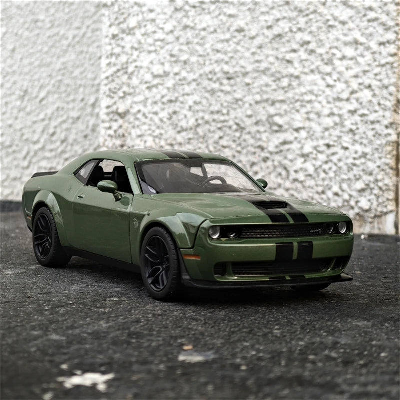 1:24 Dodge Challenger Hellcat SRT