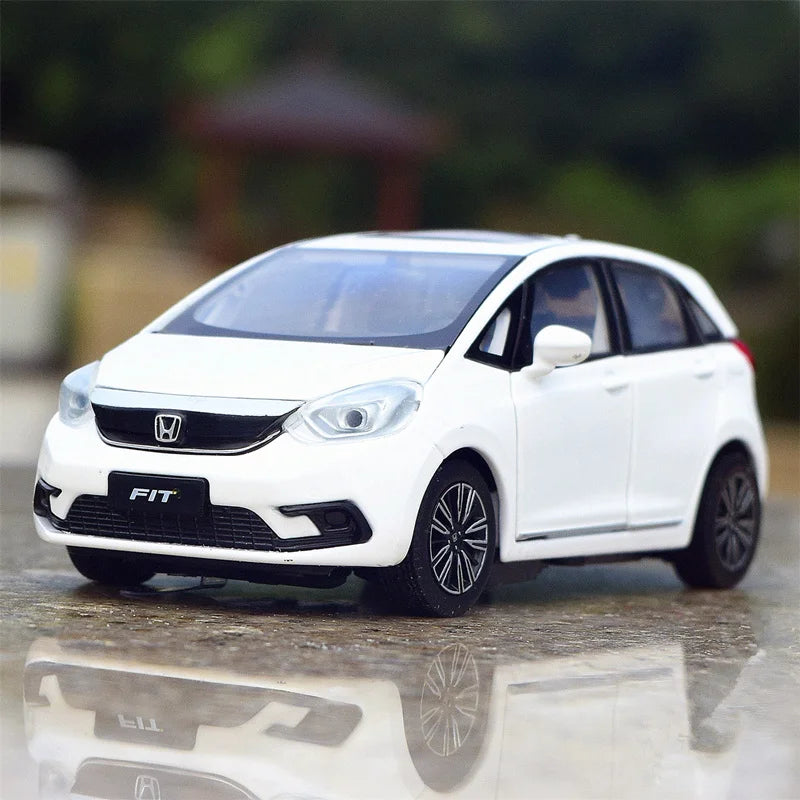 1:32 Honda Fit