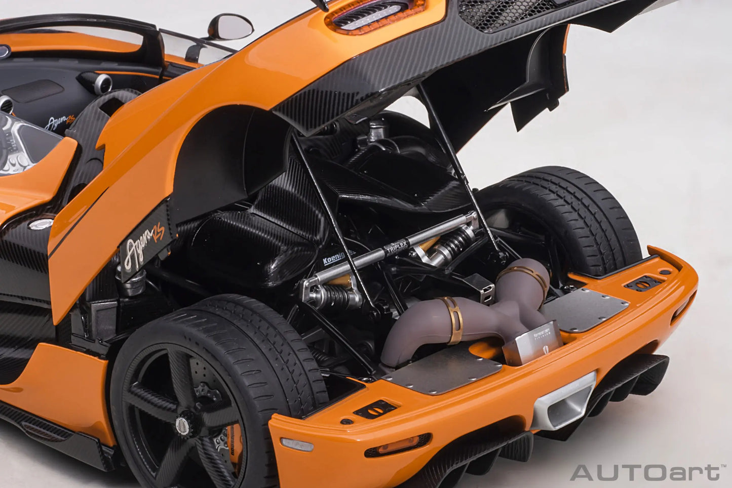 1:18 KOENIGSEGG AGERA RS