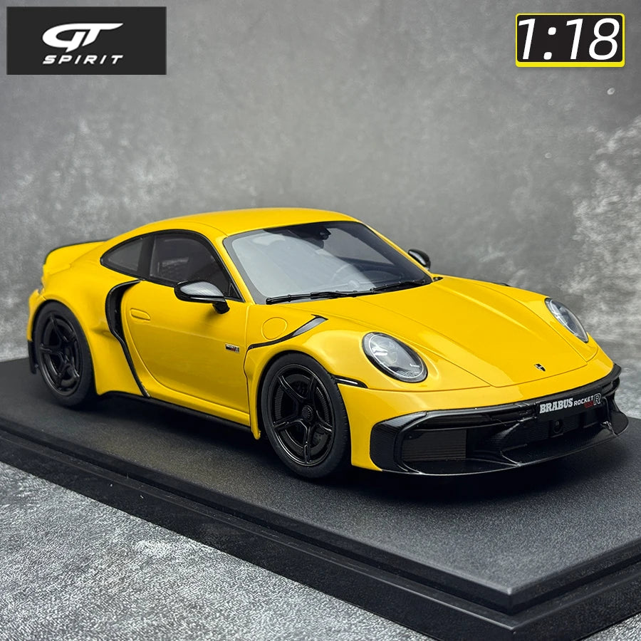 1:18 Porsche 911 900 R 2023