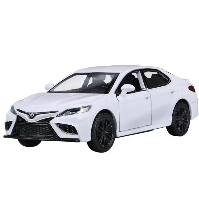 1:36 TOYOTA Camry XSE