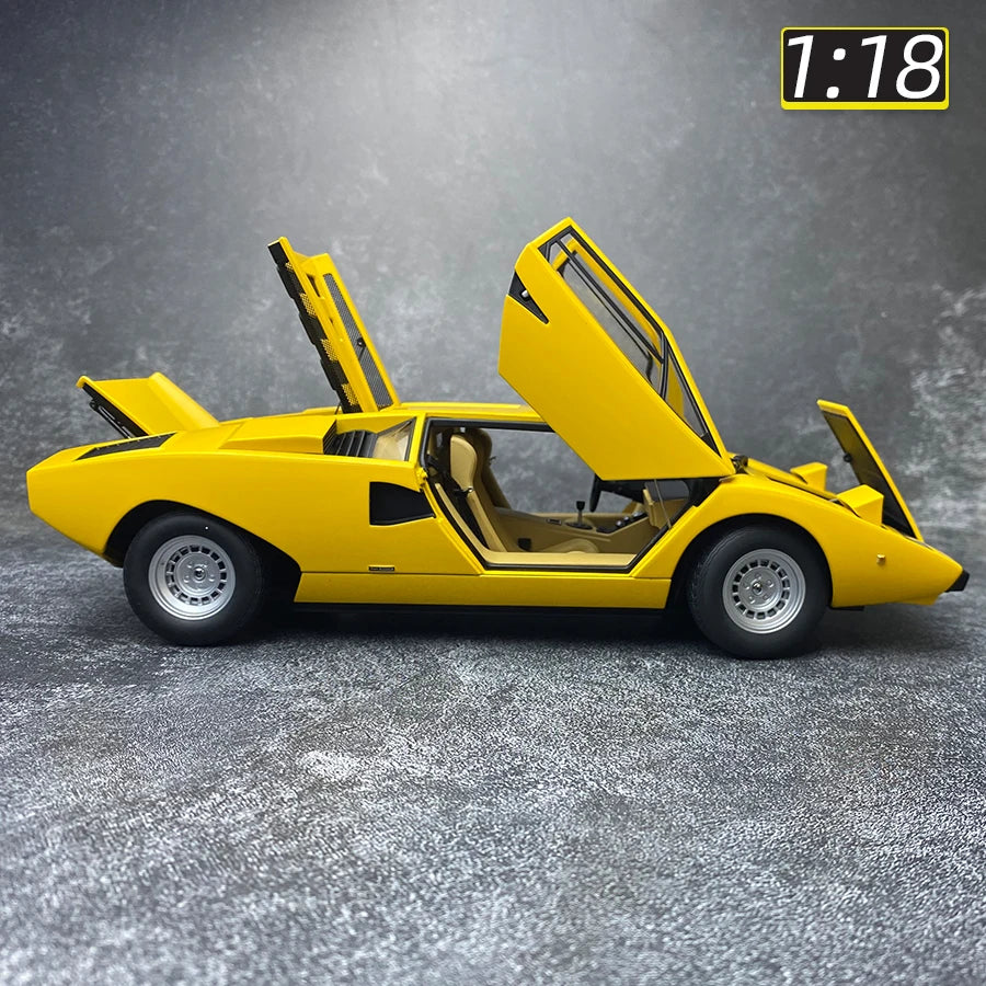 1:18 Lamborghini Countach LP400