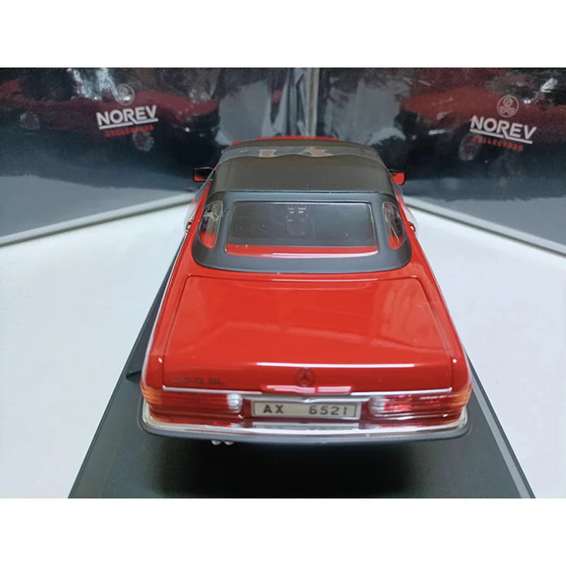 1:18 Mercedes-Benz 350SL R107 1986
