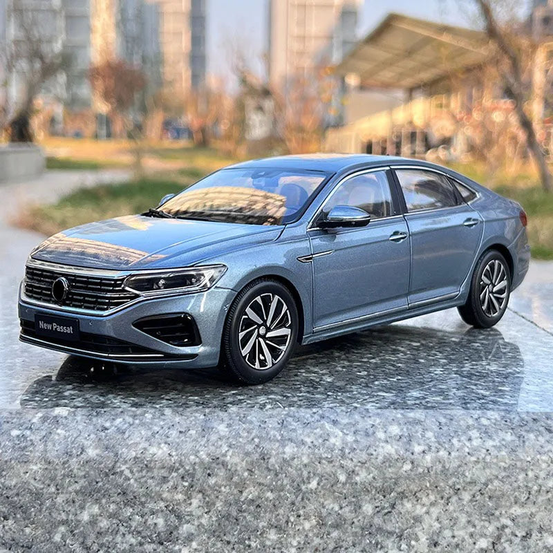 1:18 Volkswagen Passat 2022 Edition