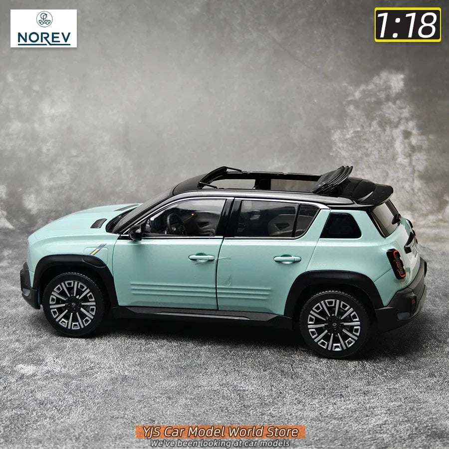 1:18 Renault 4 E-Tech Electric 2025