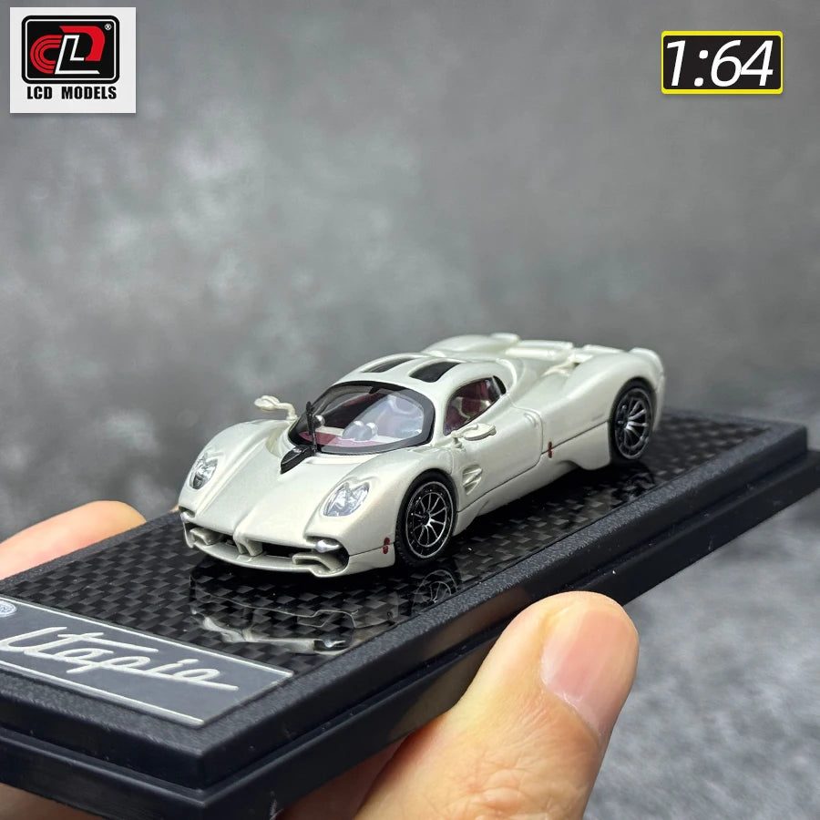 1:64 Pagani Utopia