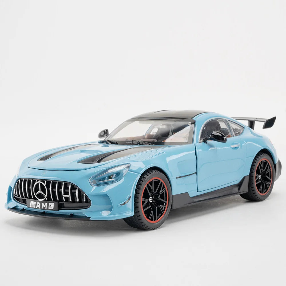 1:18 Mercedes-Benz GTR