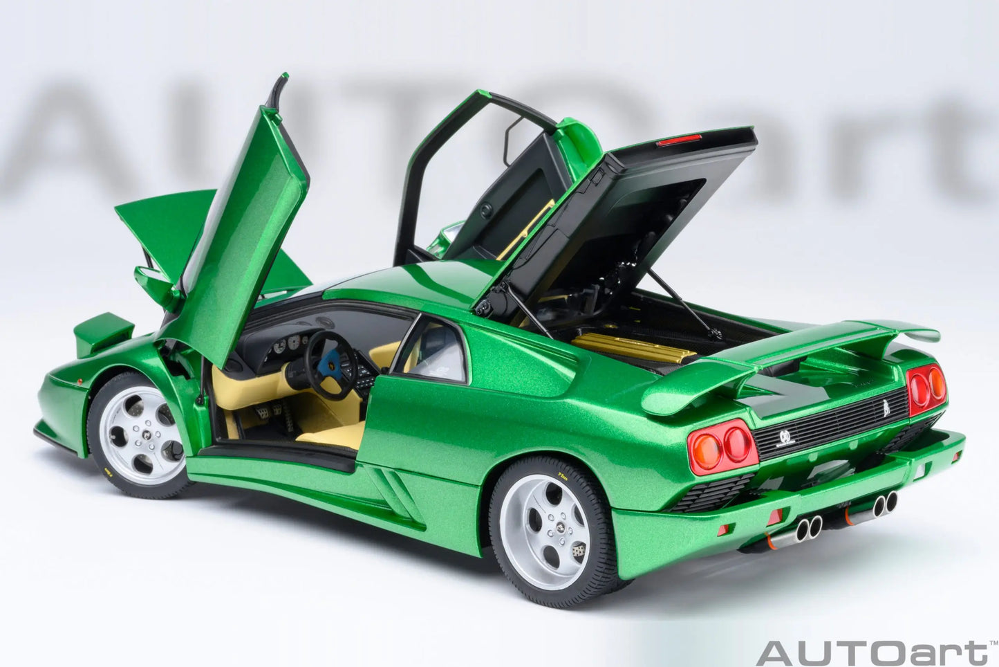 1:18 Lamborghini Diablo SE30 Jota