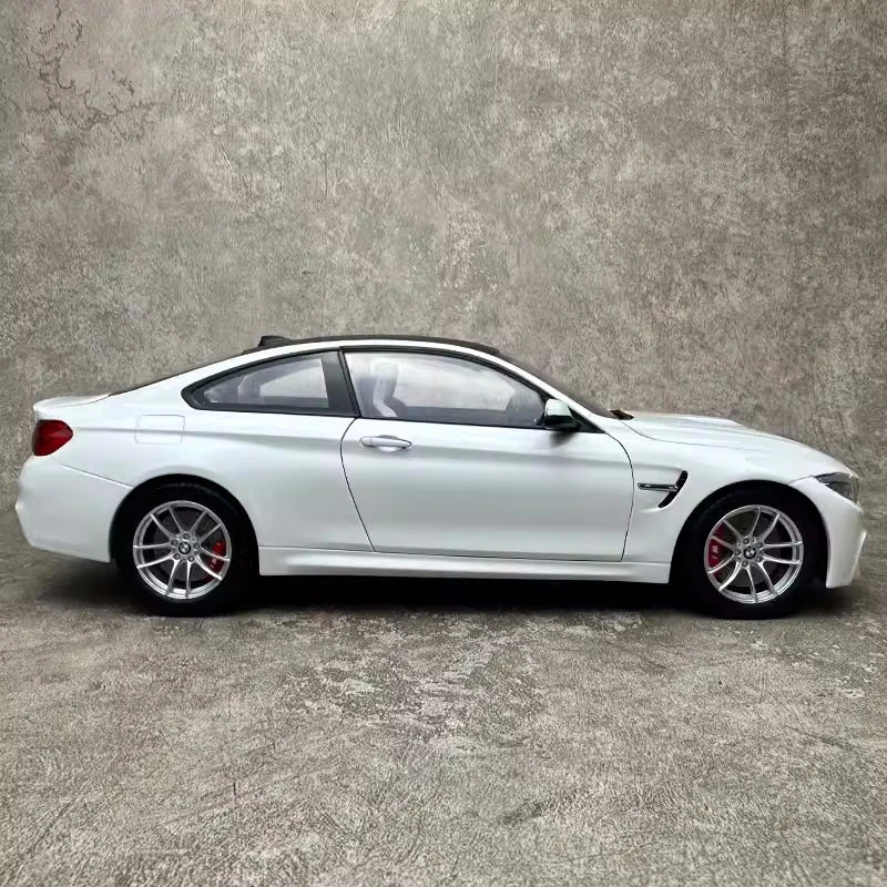 1:18 BMW M4 (F82)