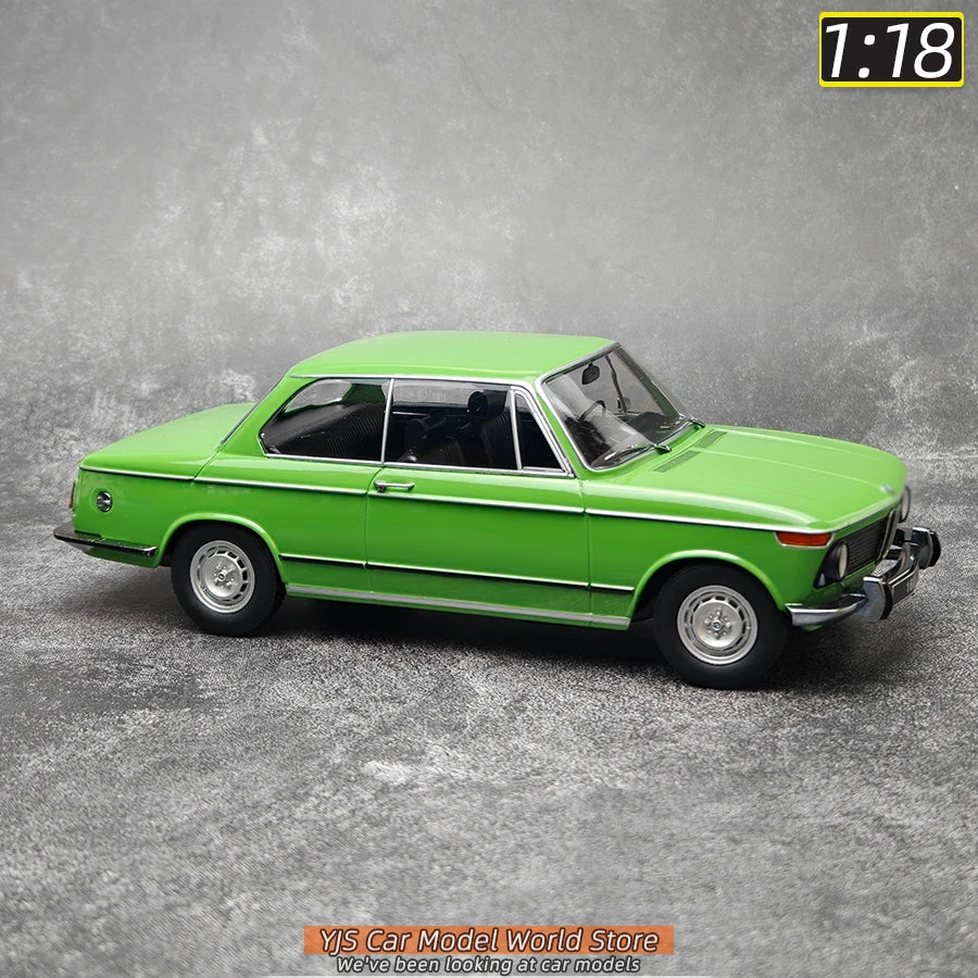 1:18 Mercedes-Benz 300SEL 6.3 W109 1967-1972