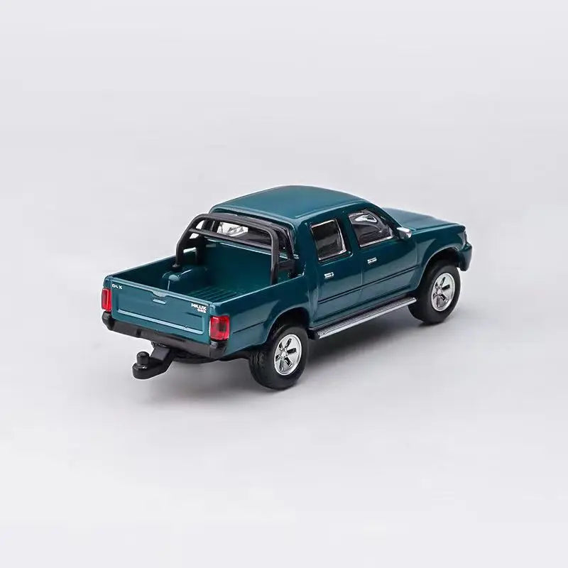 1:64 Toyota Hilux