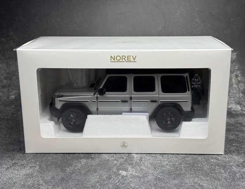 1:18 Mercedes-Benz G500