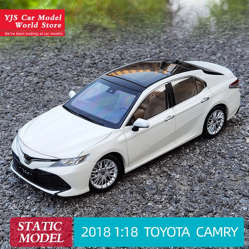 1:18 2018 TOYOTA CAMRY