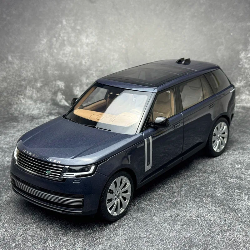 1:18 Range Rover LWB - Premium Die-cast SUV 2022