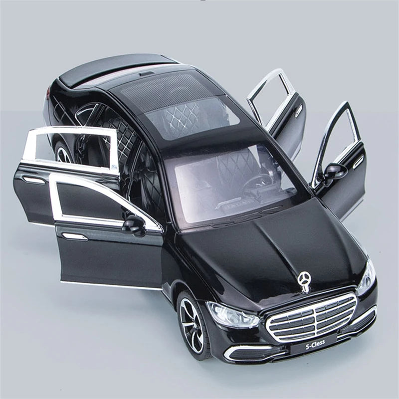 1:22 Mercedes-Benz Maybach S400