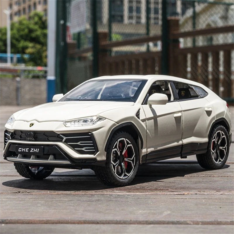 1:24 Lamborghini Urus