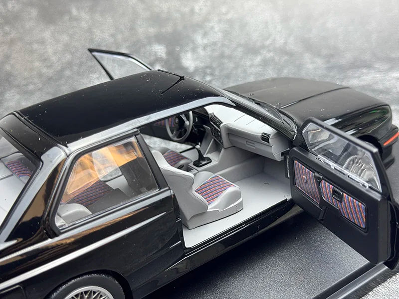 1:18 BMW M3 E30 EVO