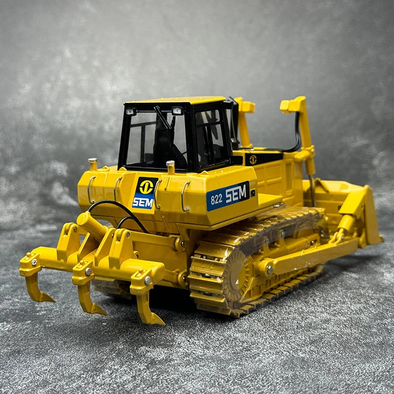1/35 SEM822 Mountain bulldozer