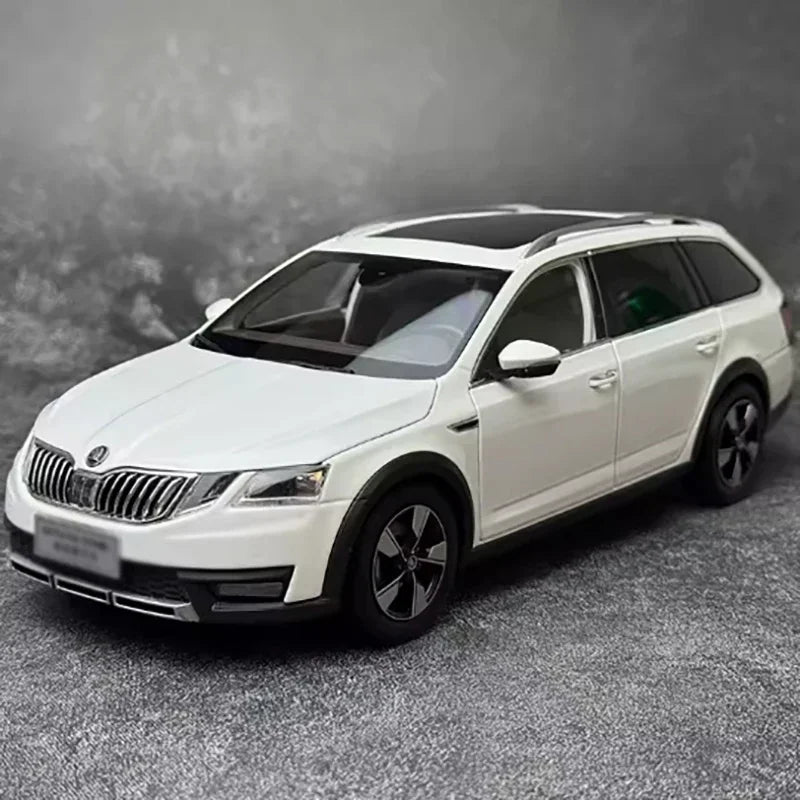 1:18 SKODA OCTAVIA