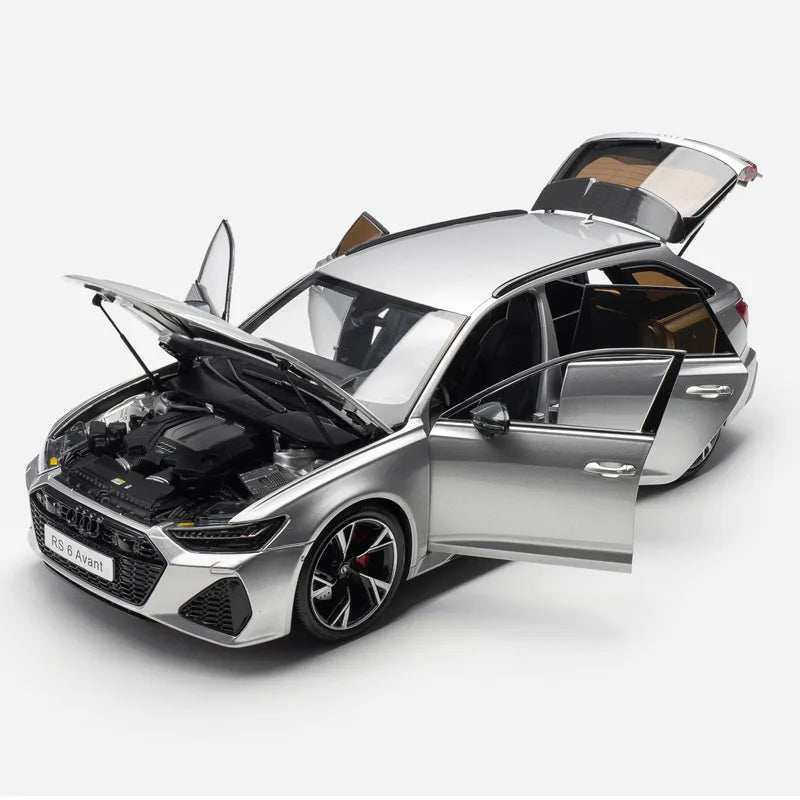 1:18 AUDI RS6 C8 Avant wagon