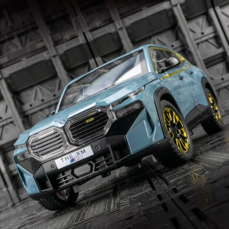 1:24 BMW XM