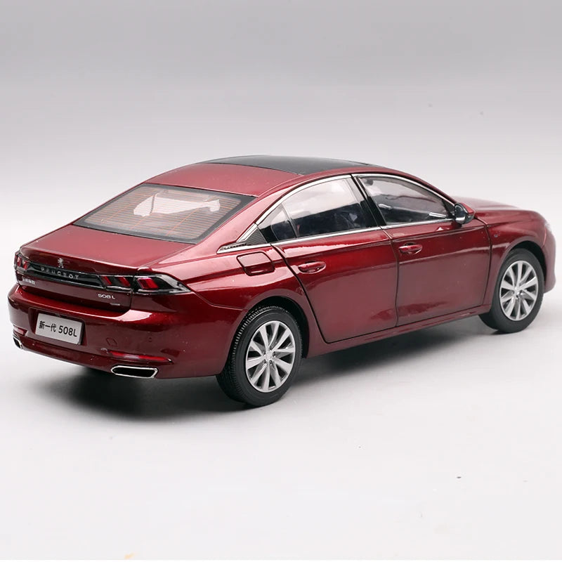1:18 Peugeot 508L