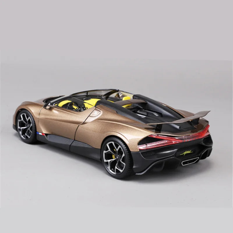 1:18 Bugatti Mistral