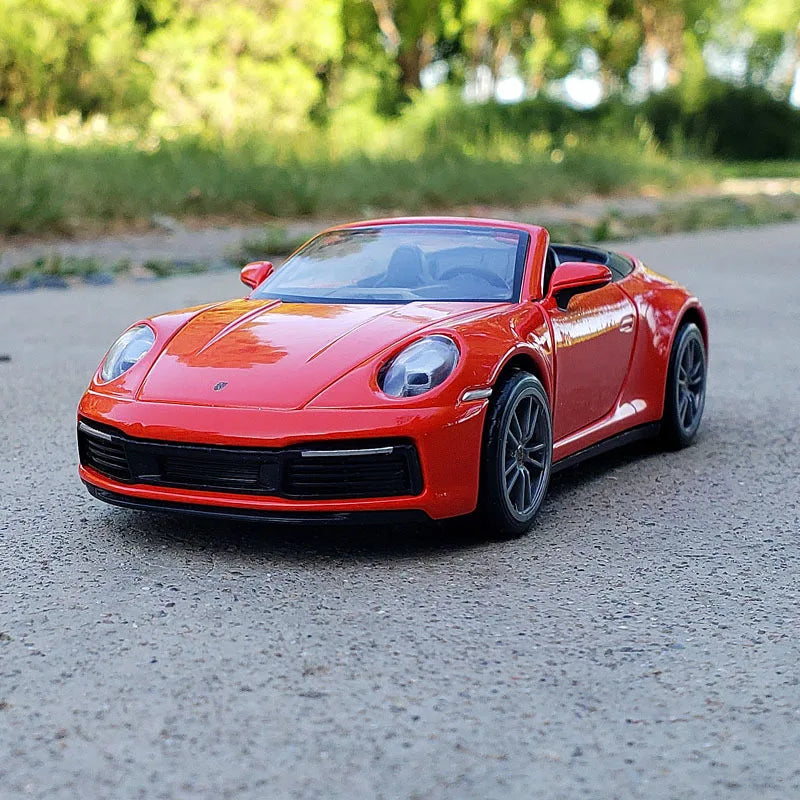 1:32 Porsche 911 Carrera Alloy Cast Toy Car Model Sound and Light Pull Back Children's Toy Collectibles Birthday gift