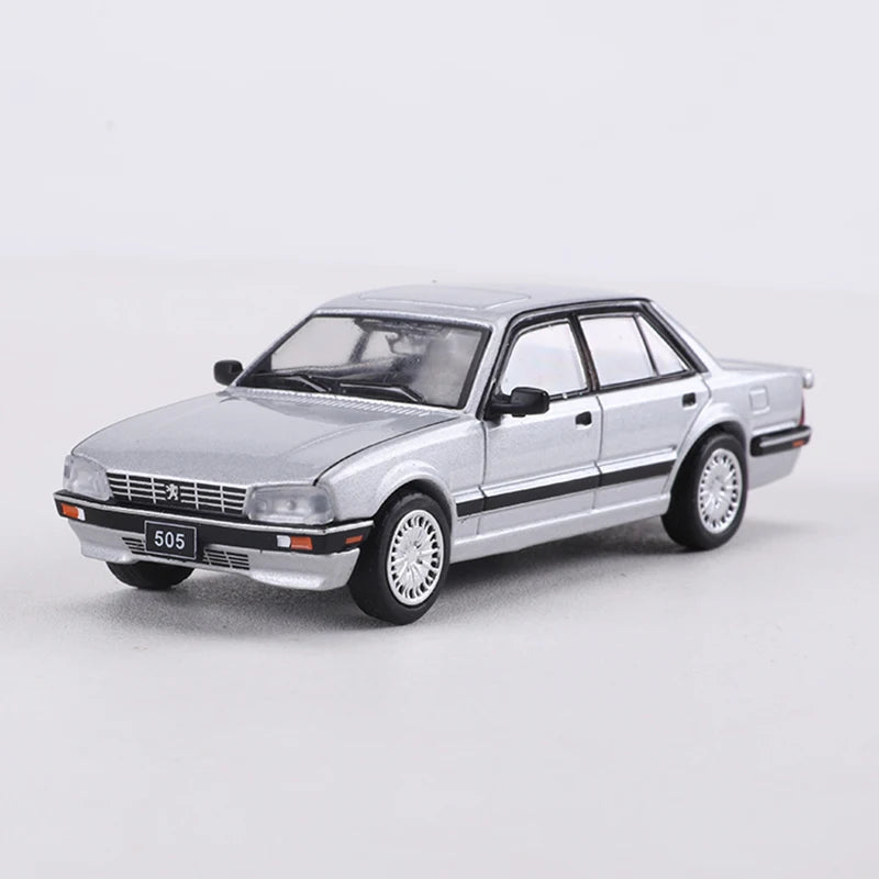 1:64 Peugeot 505 Sedan