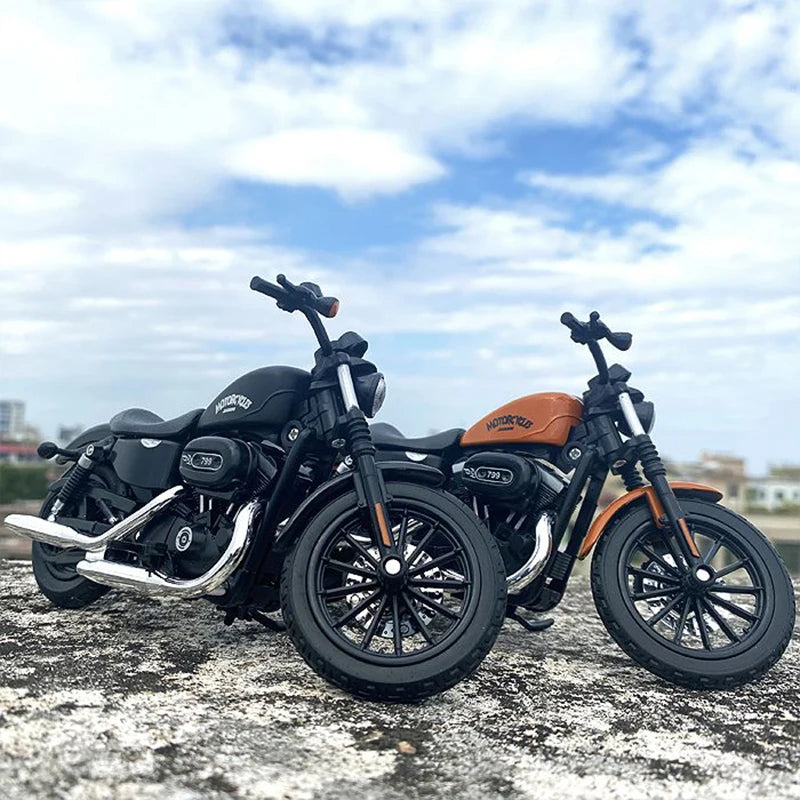1:12 SPORTSTER IRON 883