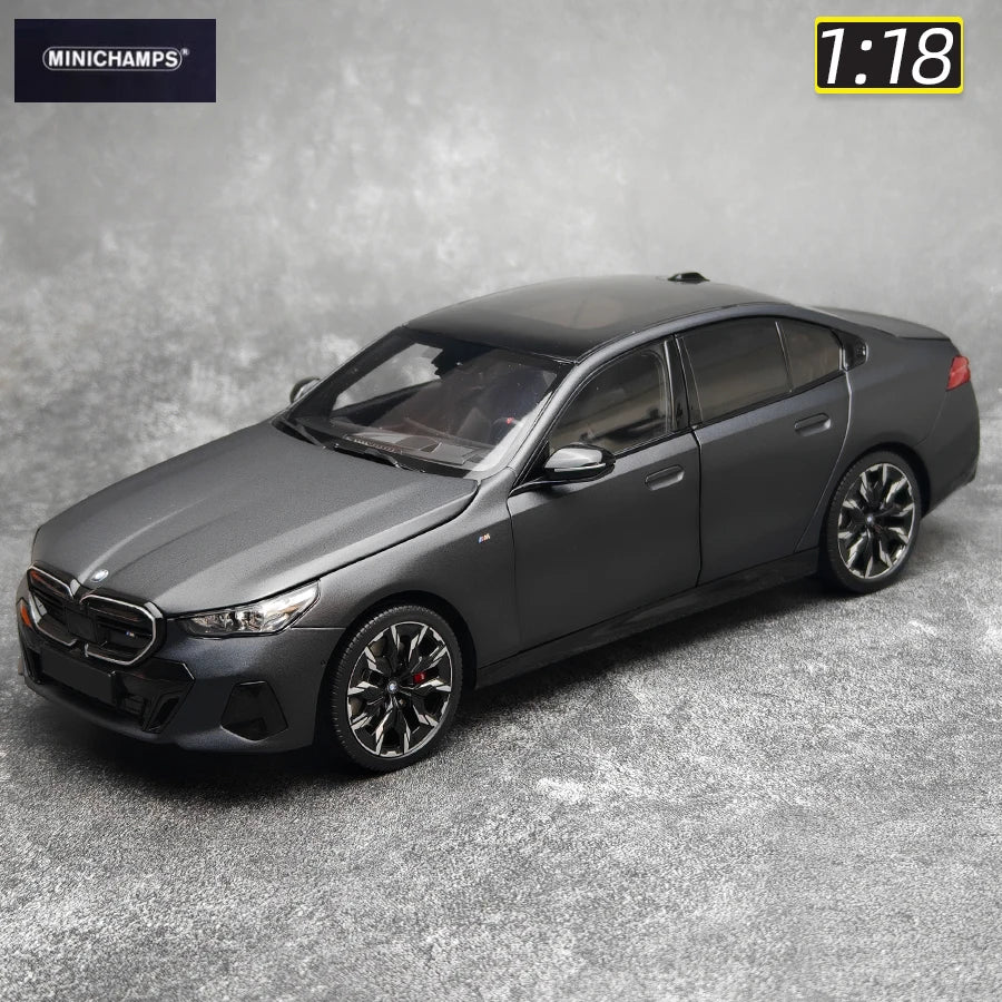 1:18 BMW i5 2023