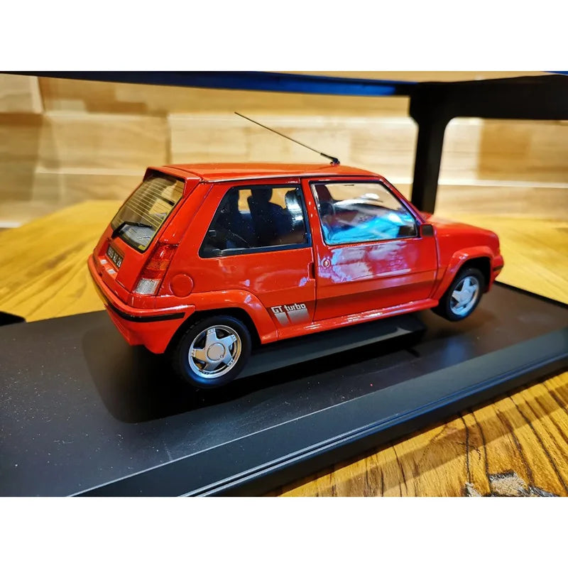 1:18 SuperCinq GT Turbo