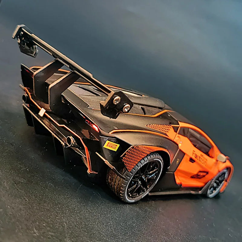 1:24 Lamborghini Essenza SCV12