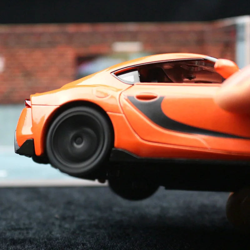 1:32 TOYOTA GR SUPRA