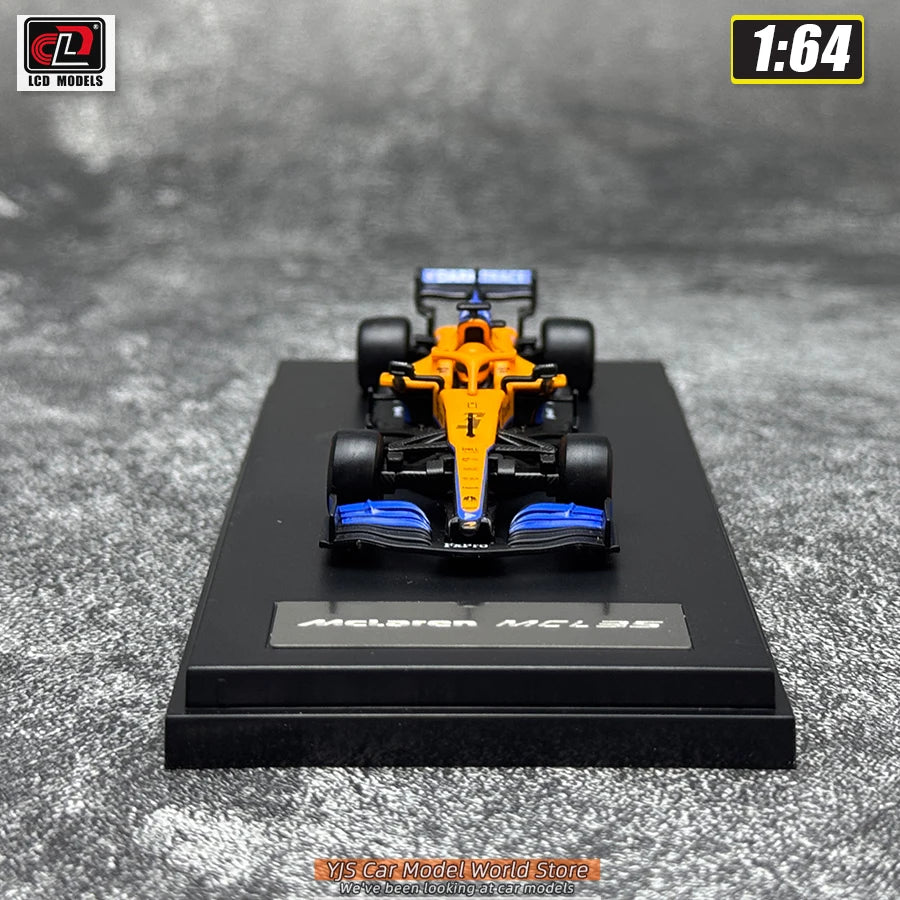 1:64 McLaren MCL35