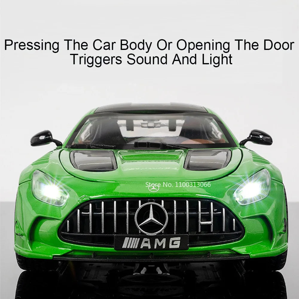 1:18 Mercedes-Benz GTR