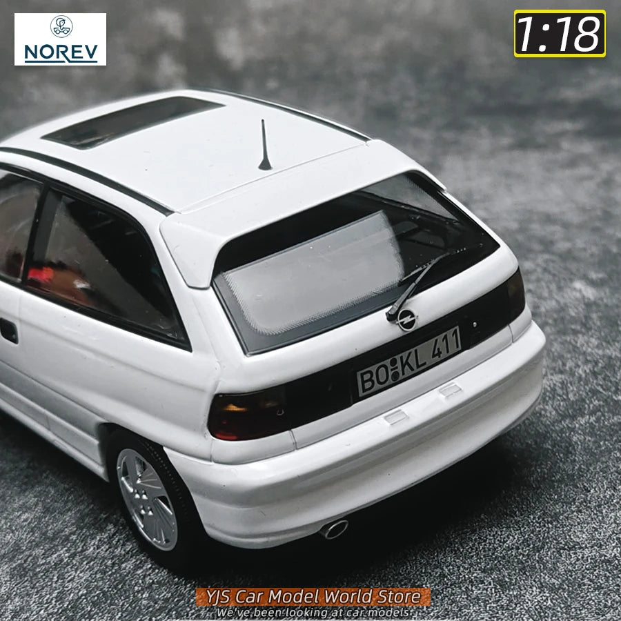 1:18 Opel Astra GSi 1991