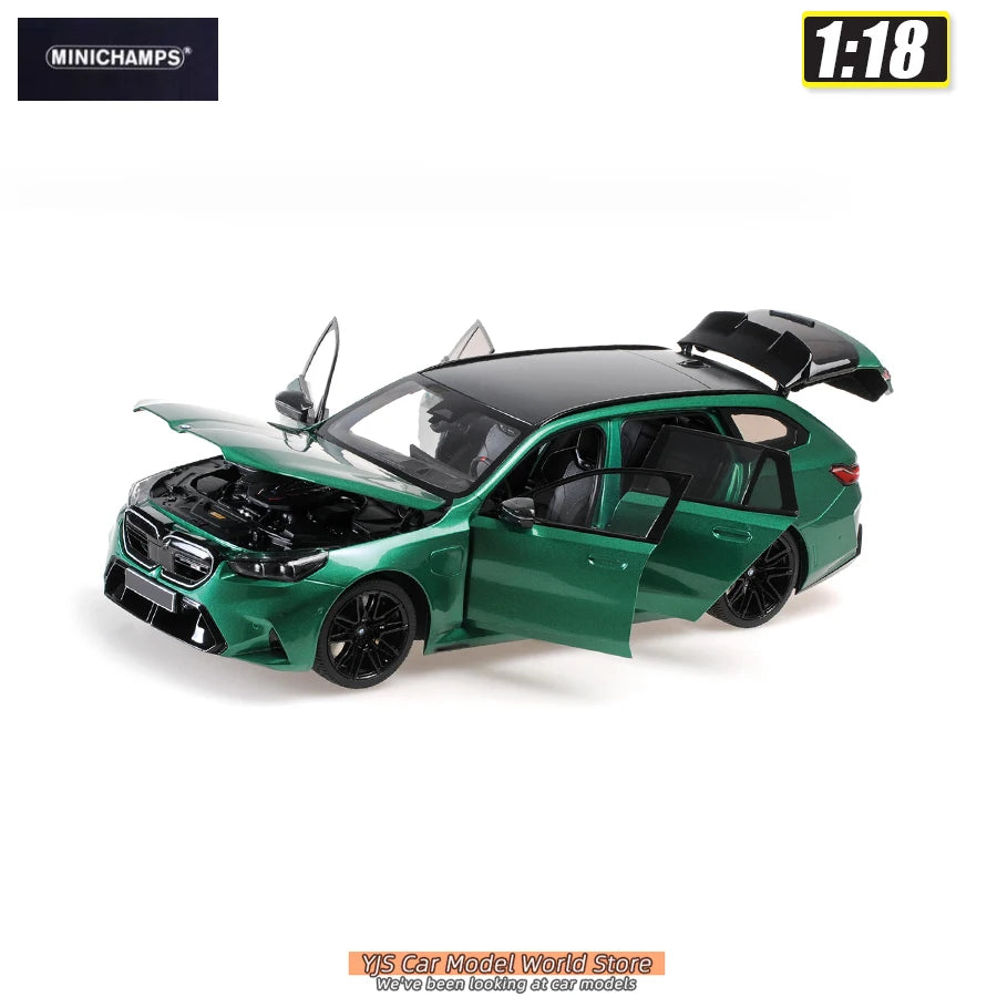 1:18 BMW M5 TOURING 2024