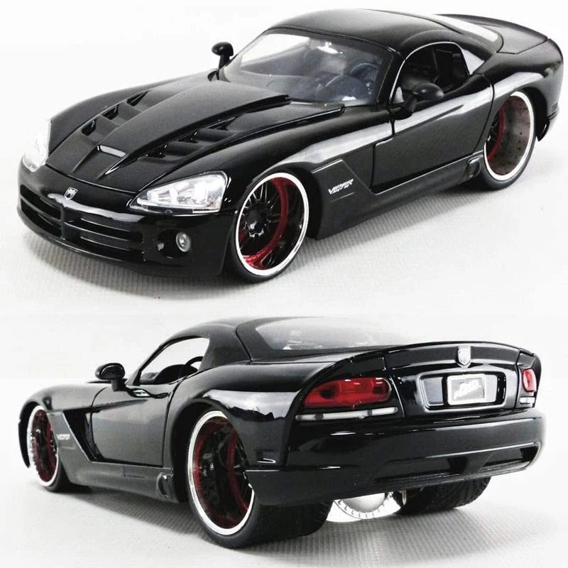 1:24 Dodge VIPER SRT10