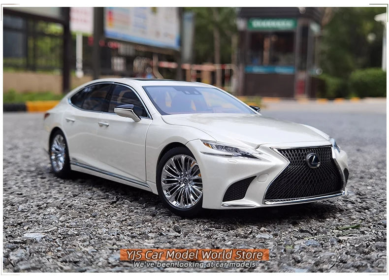 1:18 LEXUS LS500h