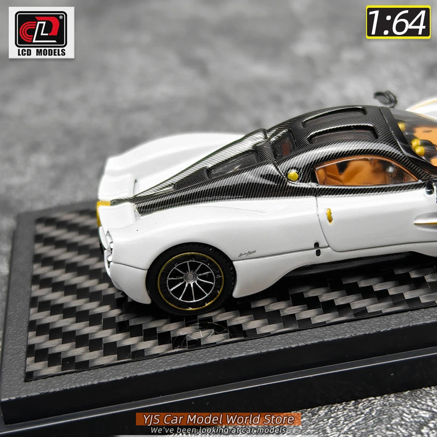1:64 Pagani Utopia