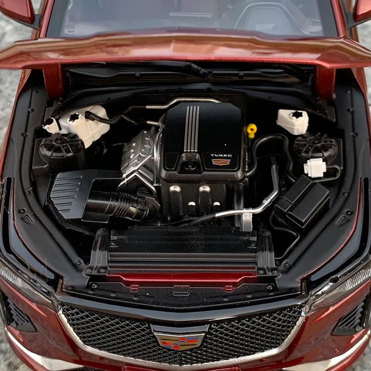 1:18 Cadillac CT4